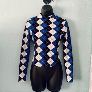 SHEIN Blue & White Argyle Mock Neck Long Sleeve Top Size Small